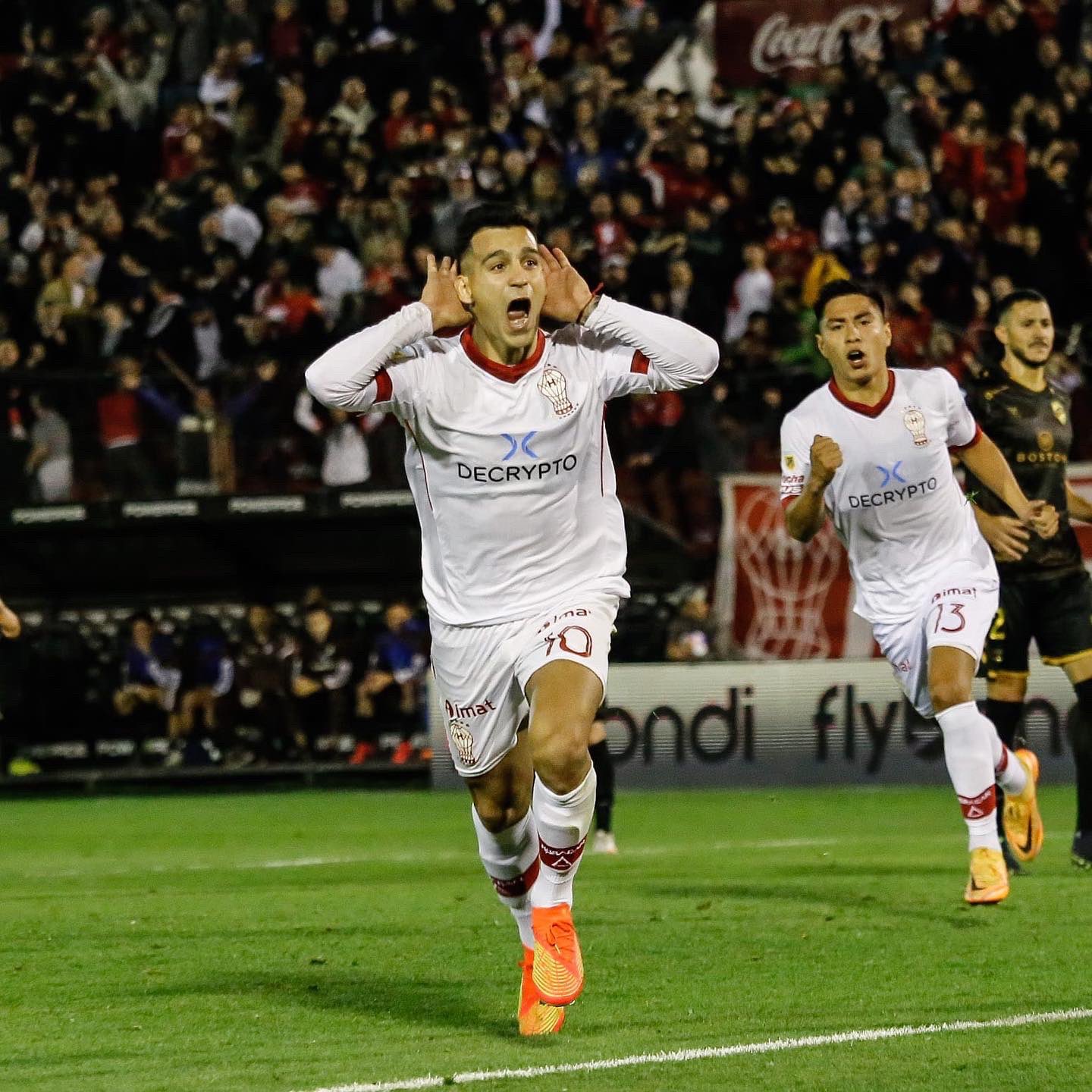 苏牙和梅西关系怎么那么好,苏牙和梅西关系怎么样