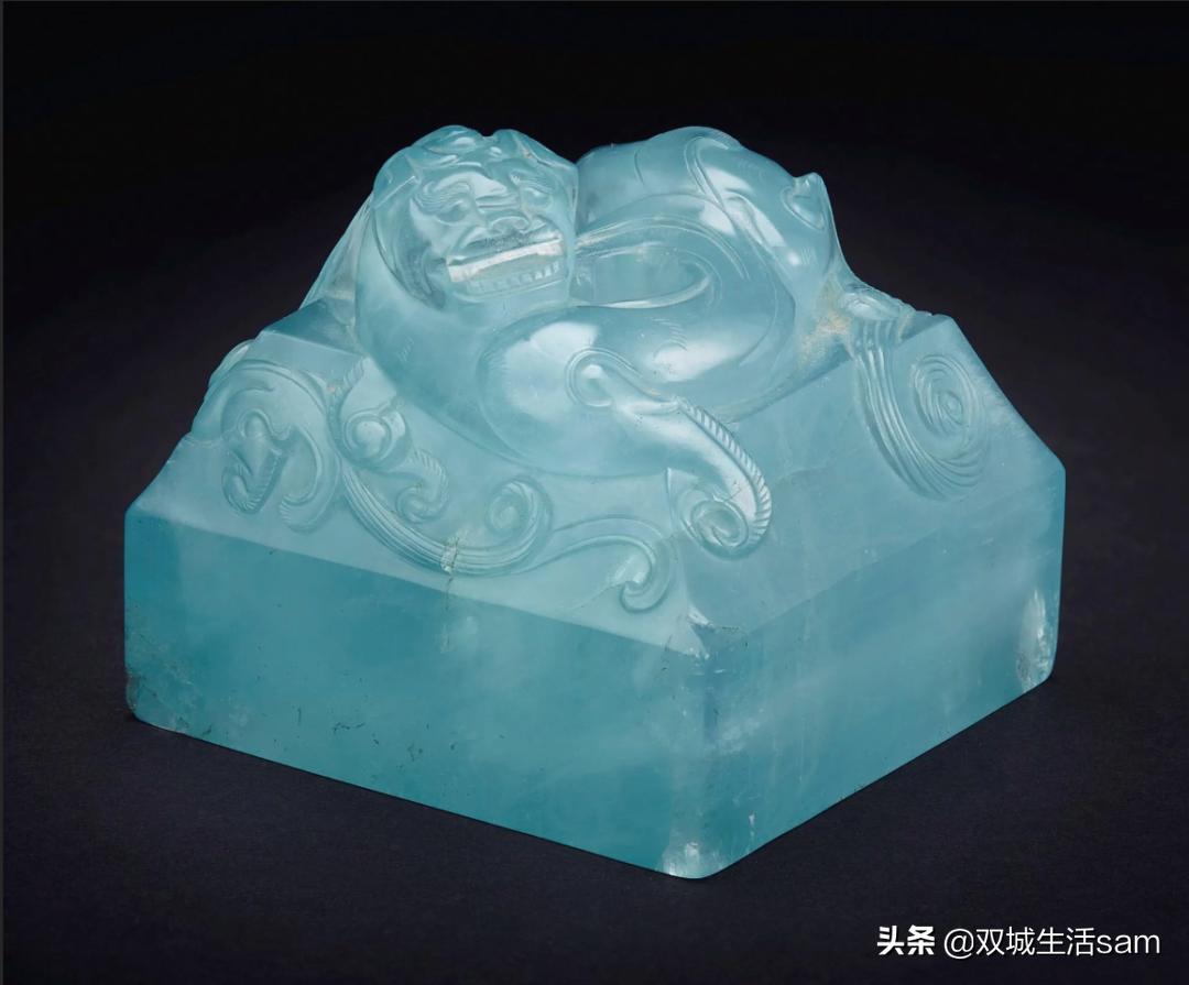 海蓝宝皇室王冠,海蓝宝英国女王王冠