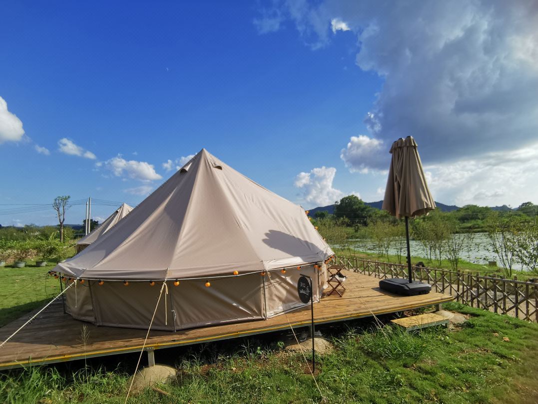 清远英德峰林晓镇精品露营地,清远英德湖畔野奢露营