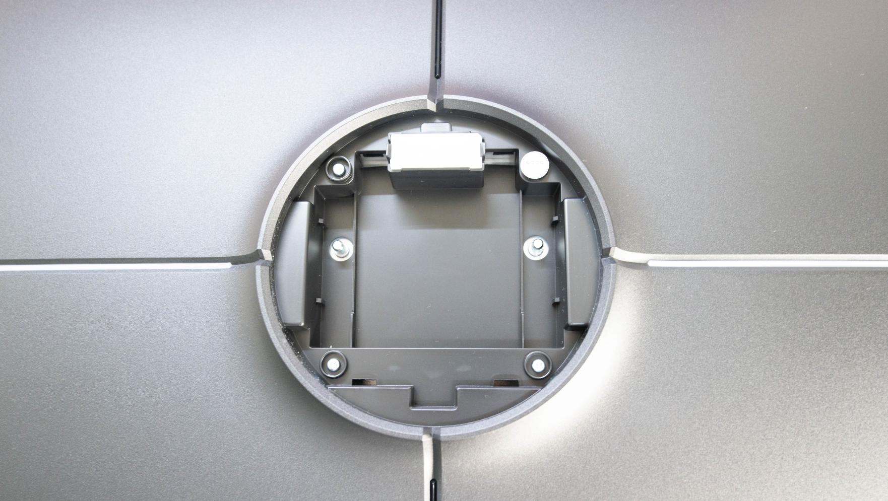 实测!告诉你,选27寸还是40寸超大尺寸显示器?144Hz/1ms/4k