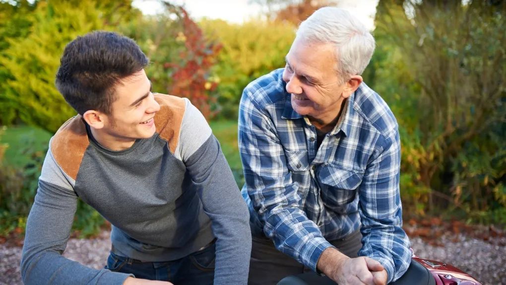 一招教你怎么跟青春期孩子沟通,如何同青春期叛逆孩子沟通