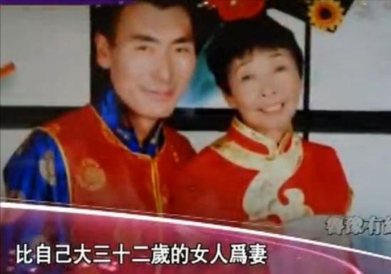 26岁小伙娶了58岁媳妇,27岁小伙非娶42岁离异大妈完整版