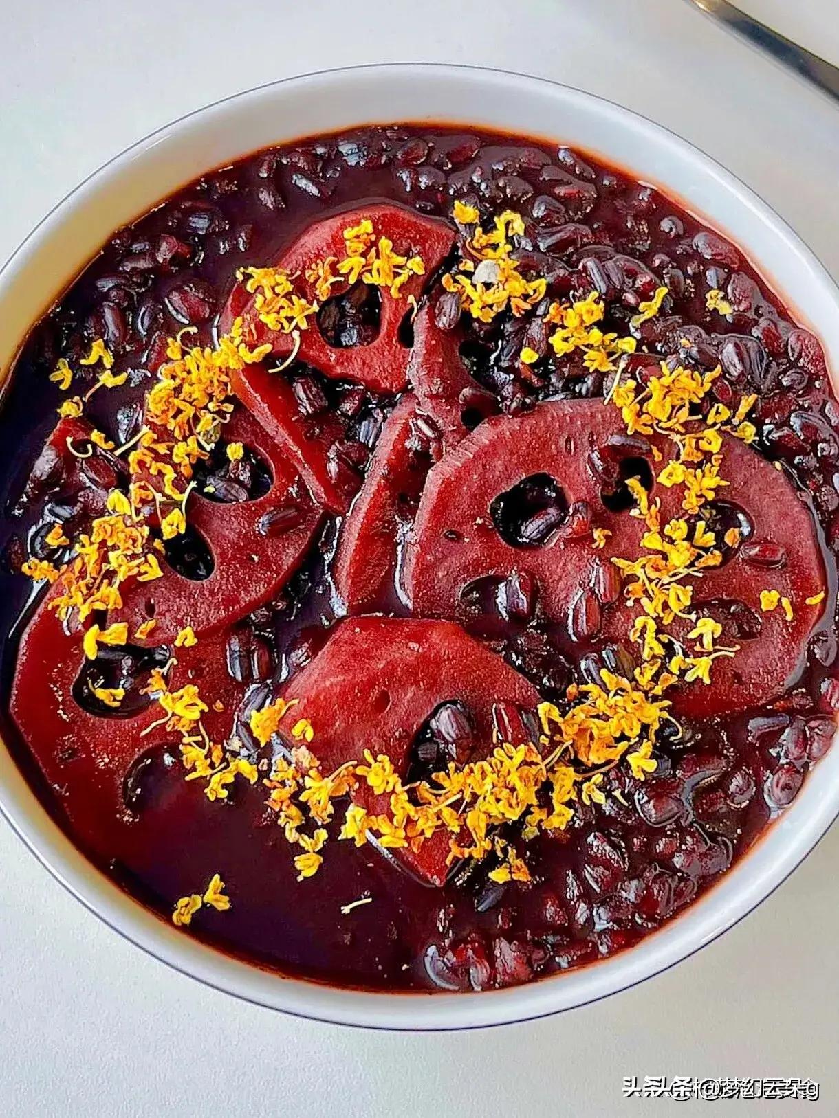 有利于身体排毒的食物,女性吃什么食物排毒养颜