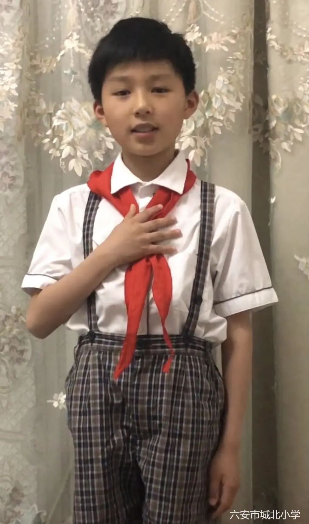 争做防疫小先锋主题活动大赛,大手拉大手争做红领巾防疫小先锋