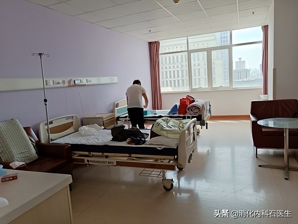 90岁老人心梗介入治疗危险吗,老人急性心梗手术