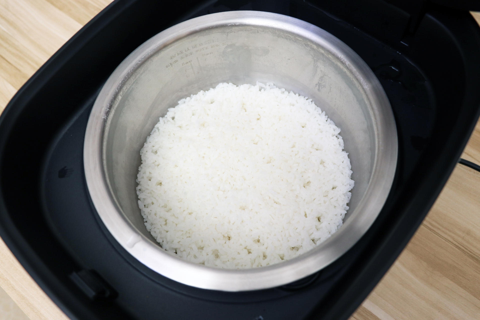 九阳零涂层电饭煲真的无涂层吗,九阳0涂层电饭煲不粘锅吗