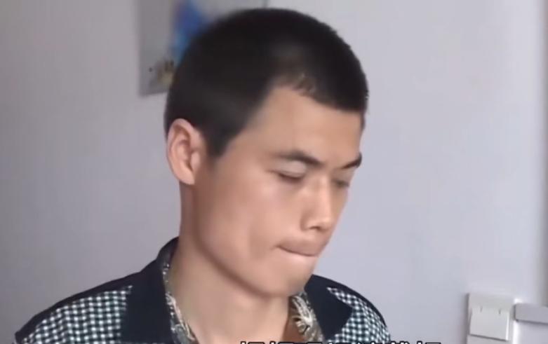 湖南31岁男子发现4岁儿子非亲生,戴绿帽游街,岳母:都是他没用!