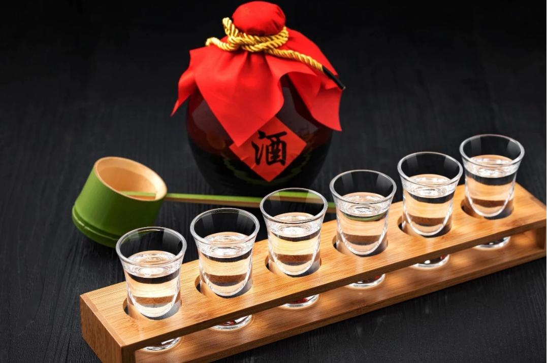 牛栏山二锅头和永丰二锅头区别,牛栏山二锅头与红星二锅头的区别