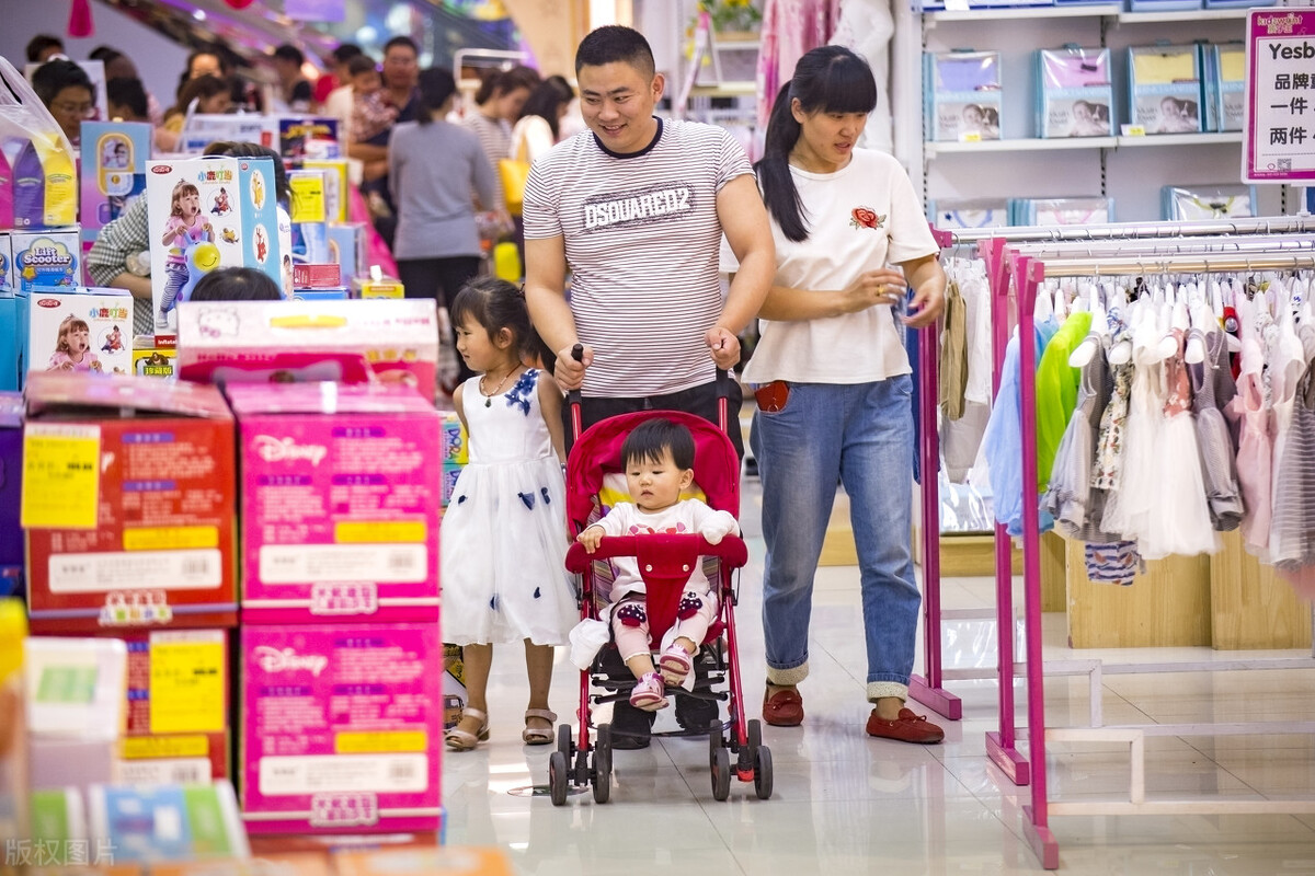 母婴店利润低的奶粉,母婴店一桶奶粉能赚多少钱