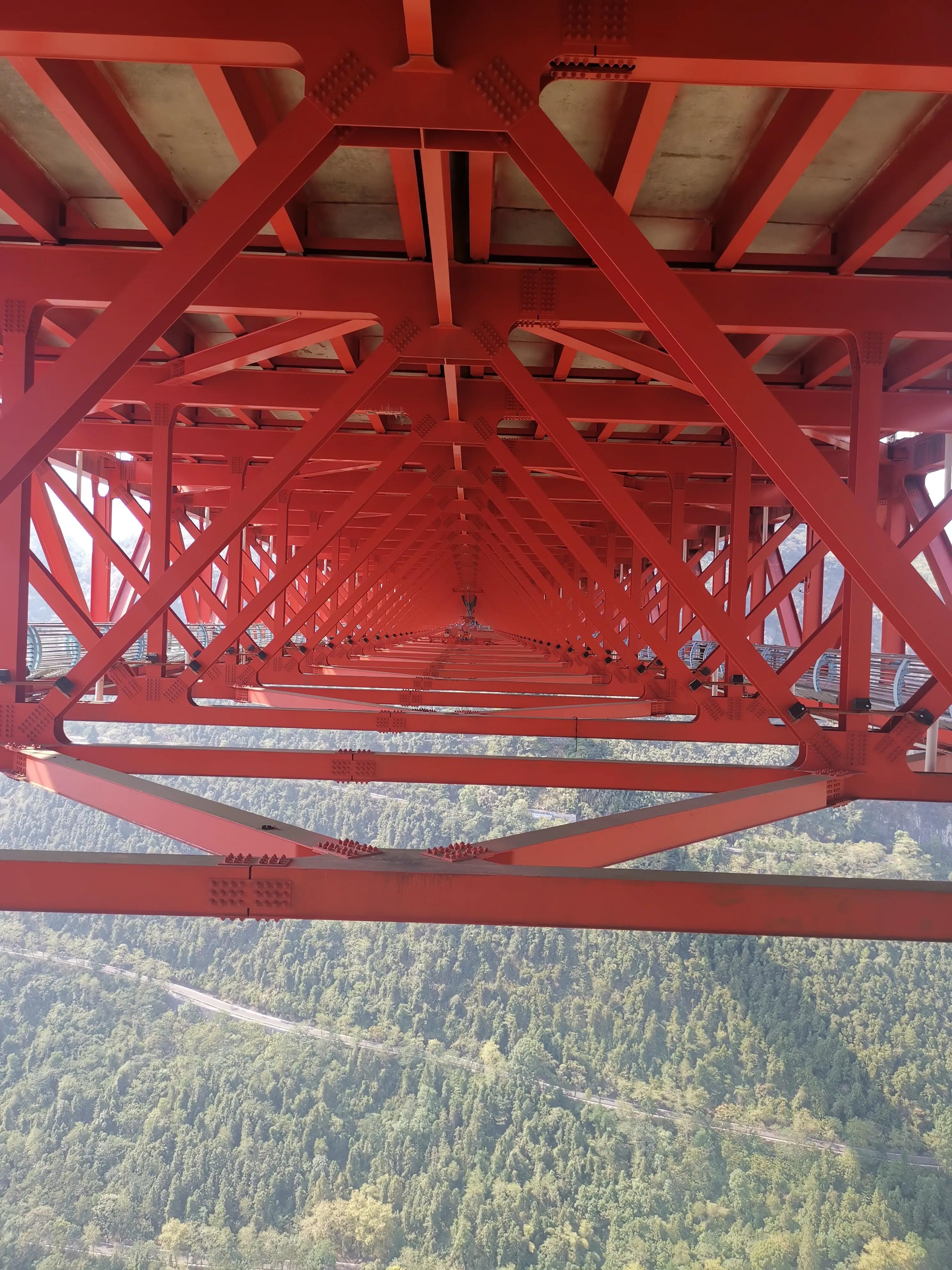 矮寨大桥风景区门票,矮寨大桥在湖南哪个县