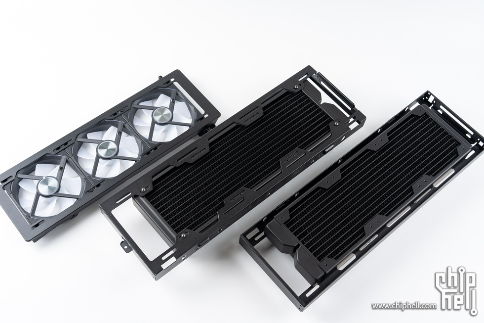 rog创世神装机视频,rog创世神细节