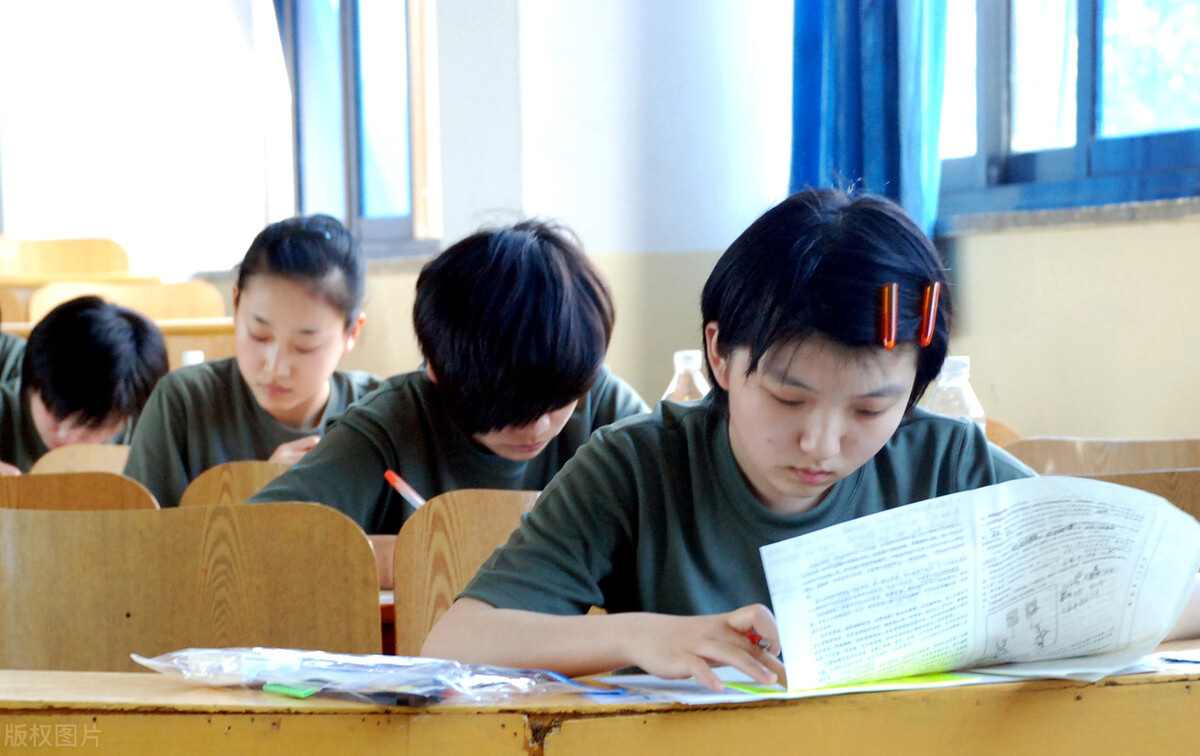 广播电视学专业报考军队文职,广播电视专业可以考文职吗