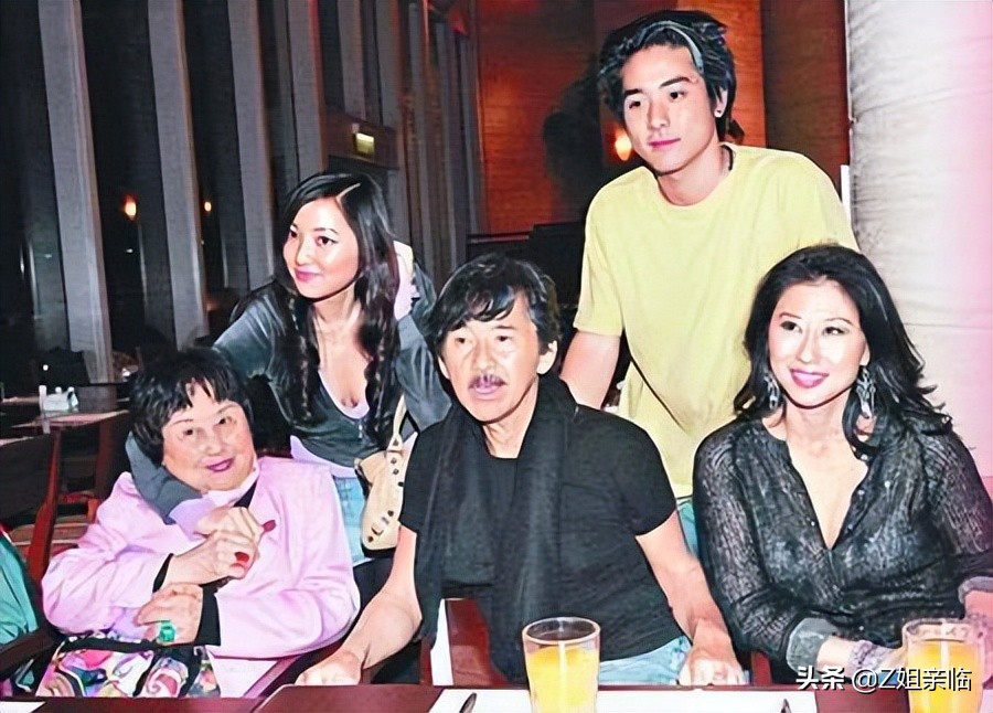 满屏都是林子祥叶倩文舞台封神，谁还记得被抛弃的原配吴正元？