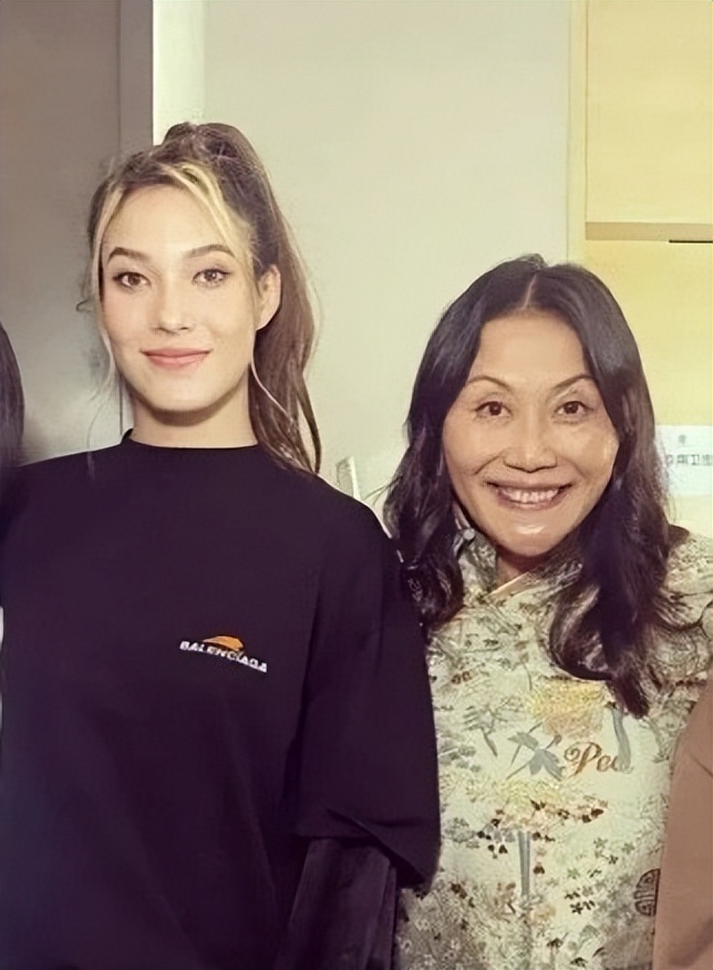 谷爱凌是如何一步步“跌落神坛”的？