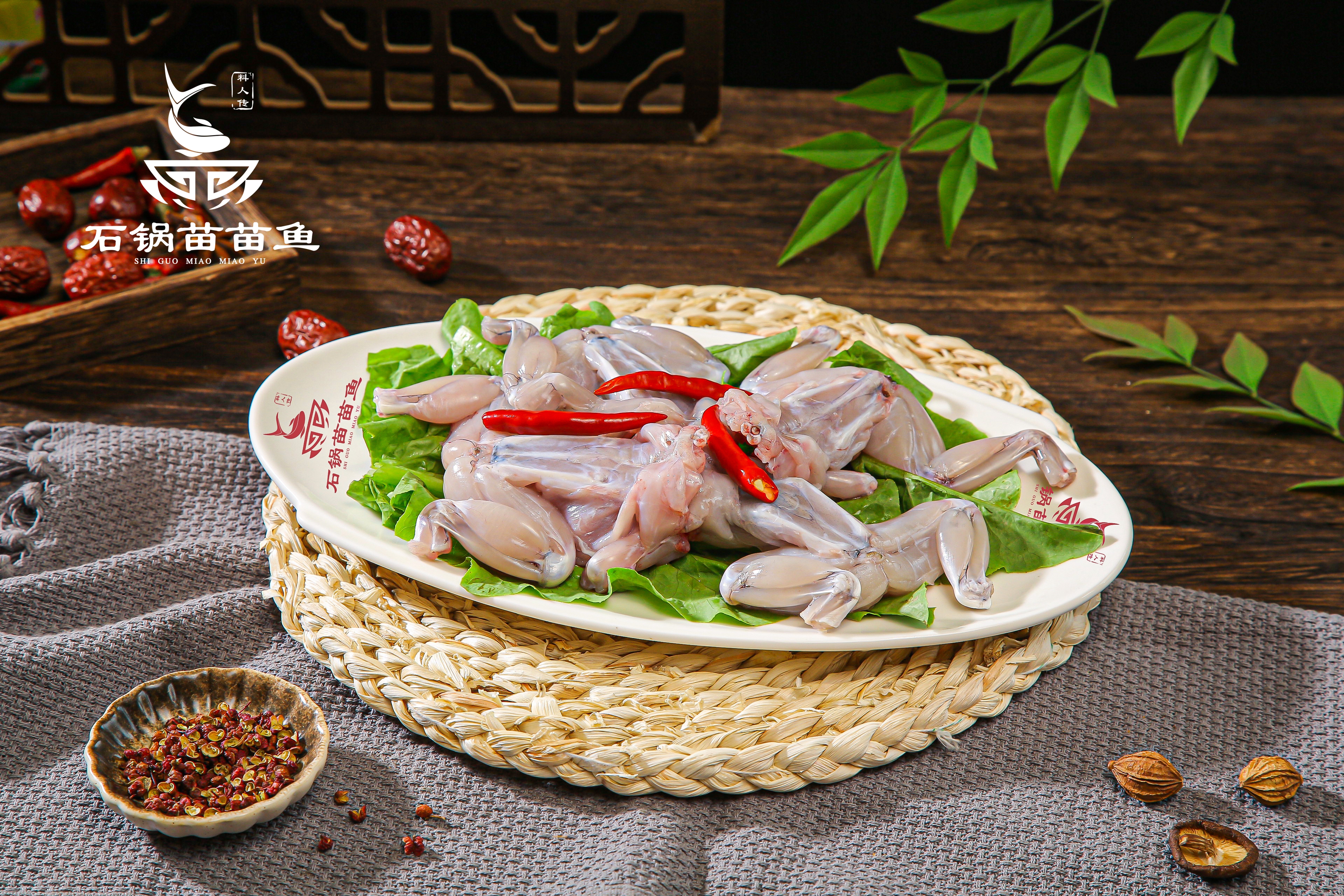 便利店加盟条件选择哪个品牌好,加盟品牌需要注意哪些问题