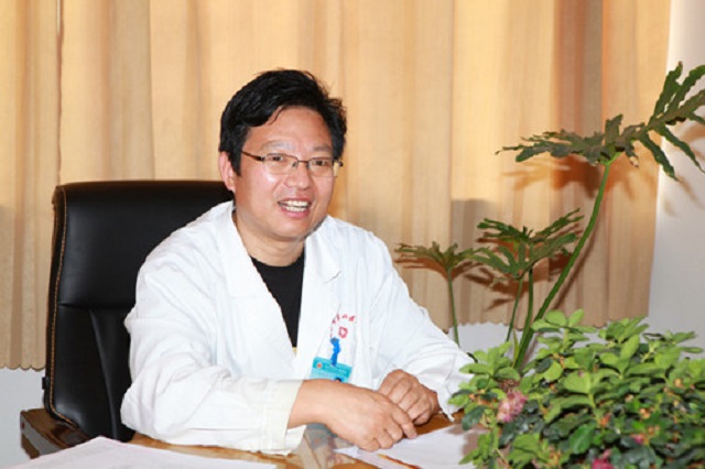 被杨永信戒断网瘾的孩子,电击治疗网瘾学校杨永信