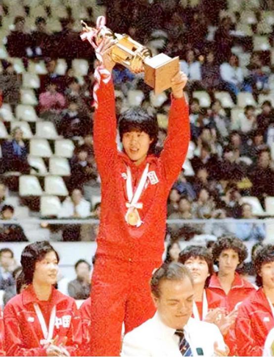 白浪郎平女儿个人资料,郎平老婆白浪现状