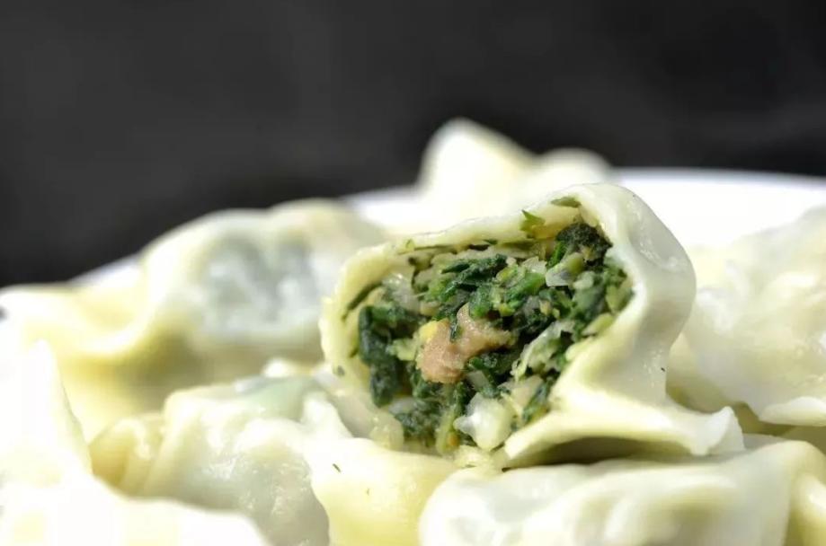 1952年，刘青山贪污上亿被判死刑，13年后，儿子考上清华不敢去