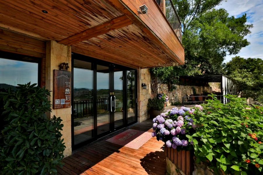 温岭石塘半岛旅游度假区民宿,温岭石塘洞下沙滩民宿蔚蓝风情