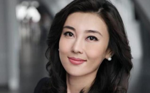 央视十大美女主持人思思,央视十大美女主持人秦方