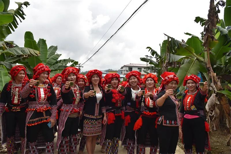涔愪韩浜戝崡鏄嗘槑,涔愪韩浜戝崡