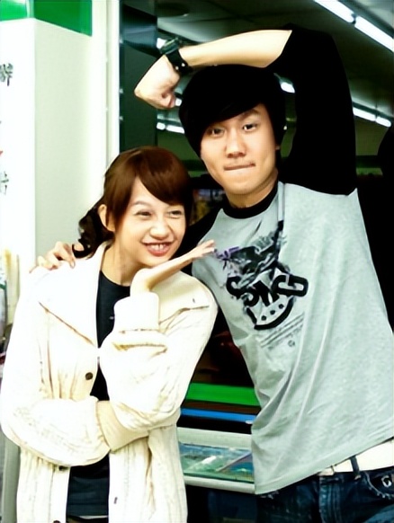 林俊杰喜欢田馥甄还是金莎,音乐才子林俊杰和田馥甄