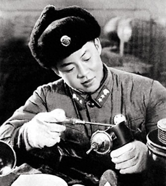 雷锋是全军学习典型，为何没被提拔干部？多年后王良太披露原因