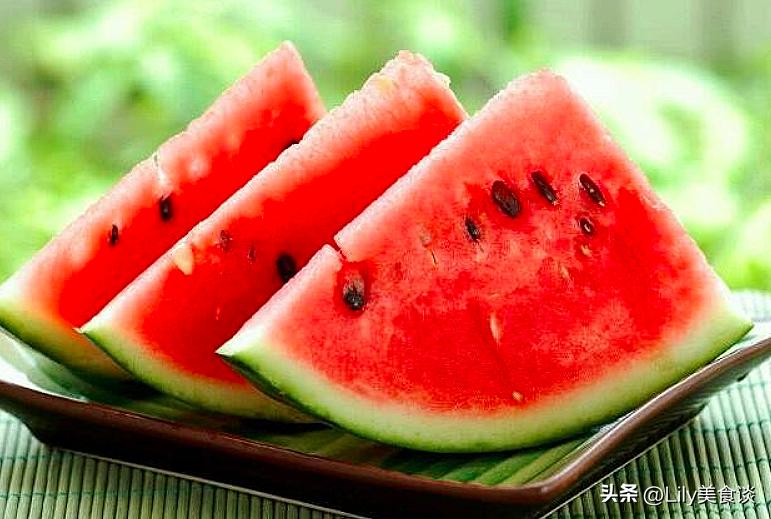 夏季吃西瓜雪糕有什么好处,夏天吃雪糕西瓜对身体好吗