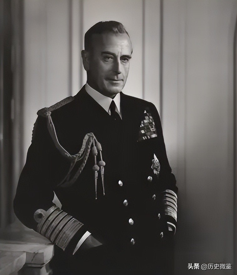 英国向日本投放了几颗原子弹,英国向美国发射24枚导弹吗