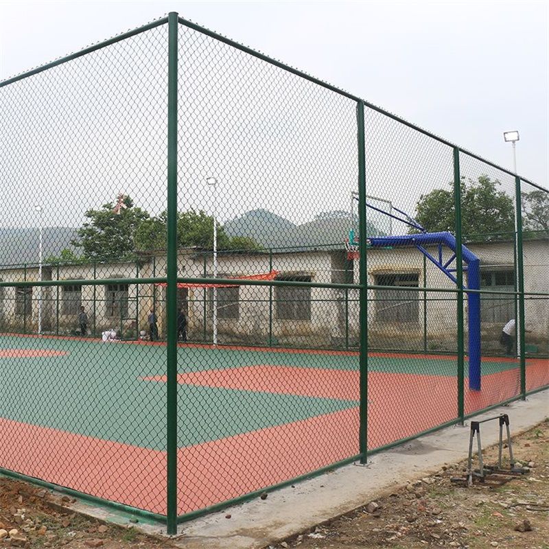 大面积篮球场围栏网安装视频,篮球场围栏网基础设计