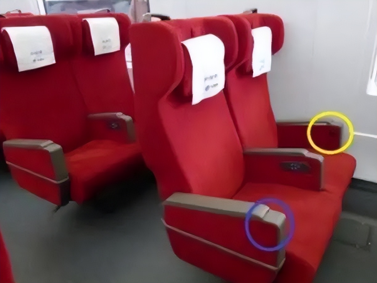 高铁商务舱座位分布图,高铁商务舱是一等座么