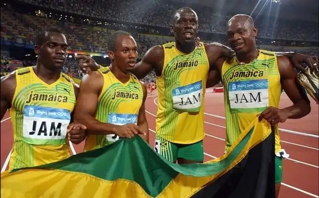 苏炳添100米短跑的最快纪录是多少,苏炳添开始加速40米进入最快速度