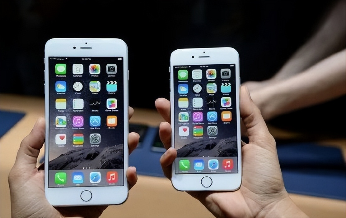 为什么这么多人选择买iphone手机,iphone手机值得入手吗有哪些缺点