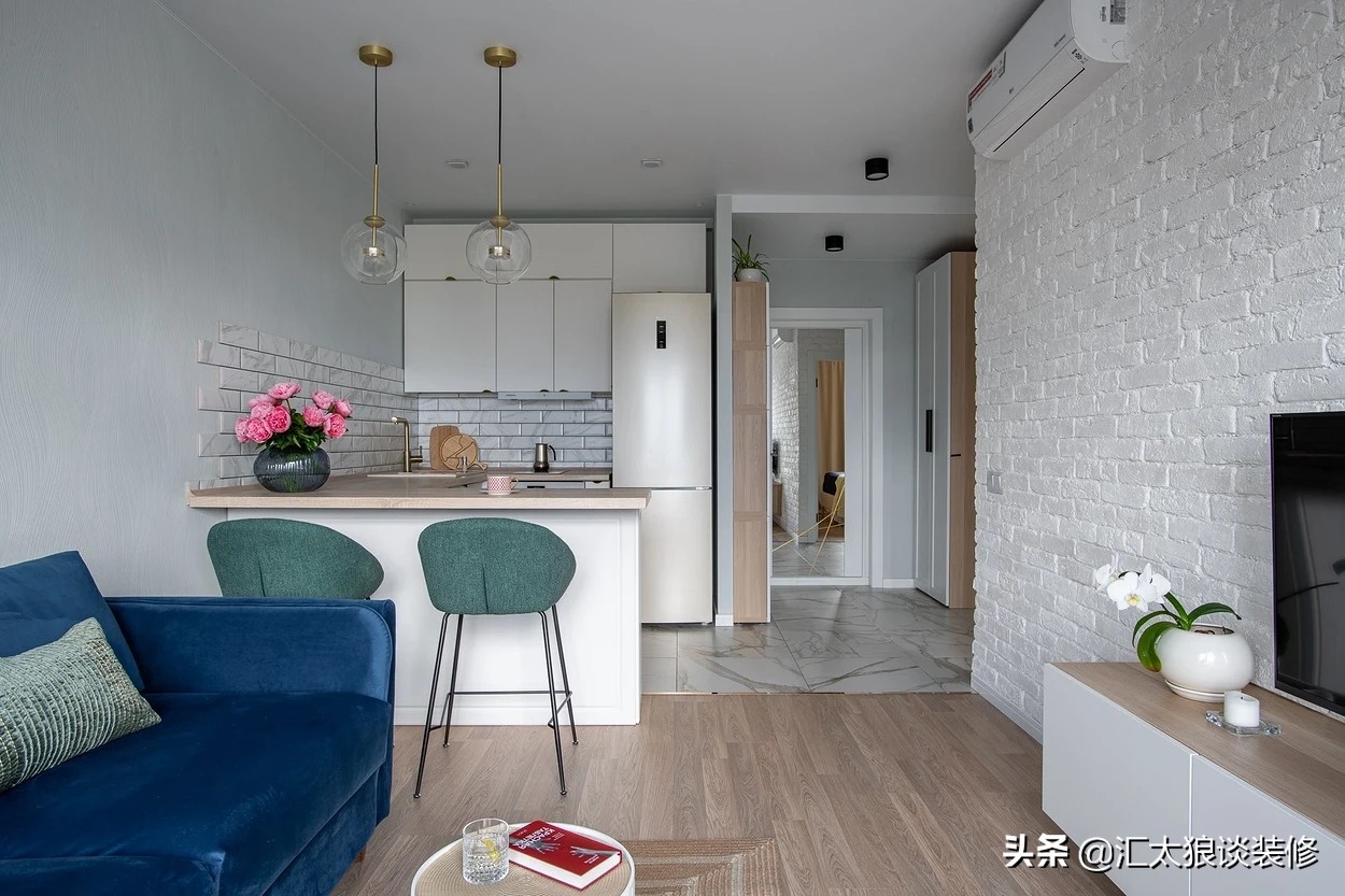 来看看老外怎么改造出租房！完工后效果太好了，时尚简约又有个性