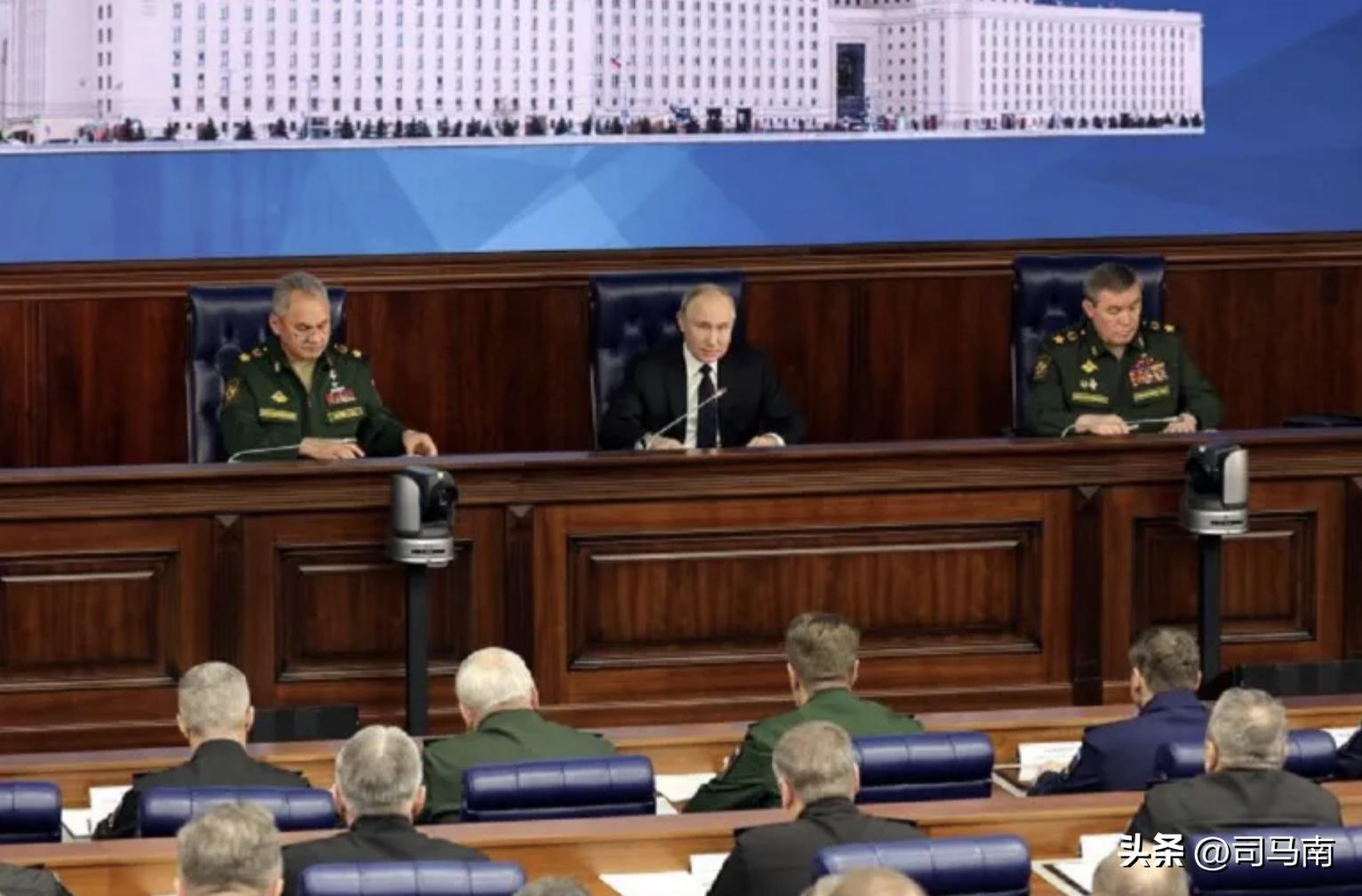 司马南：尚未结束！除了瓦格纳，剩下几十支私人武装普京怎么办？