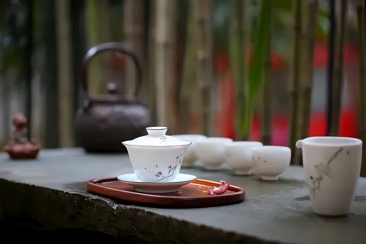 家里招待客人买什么茶,办公室招待客人泡什么茶最好