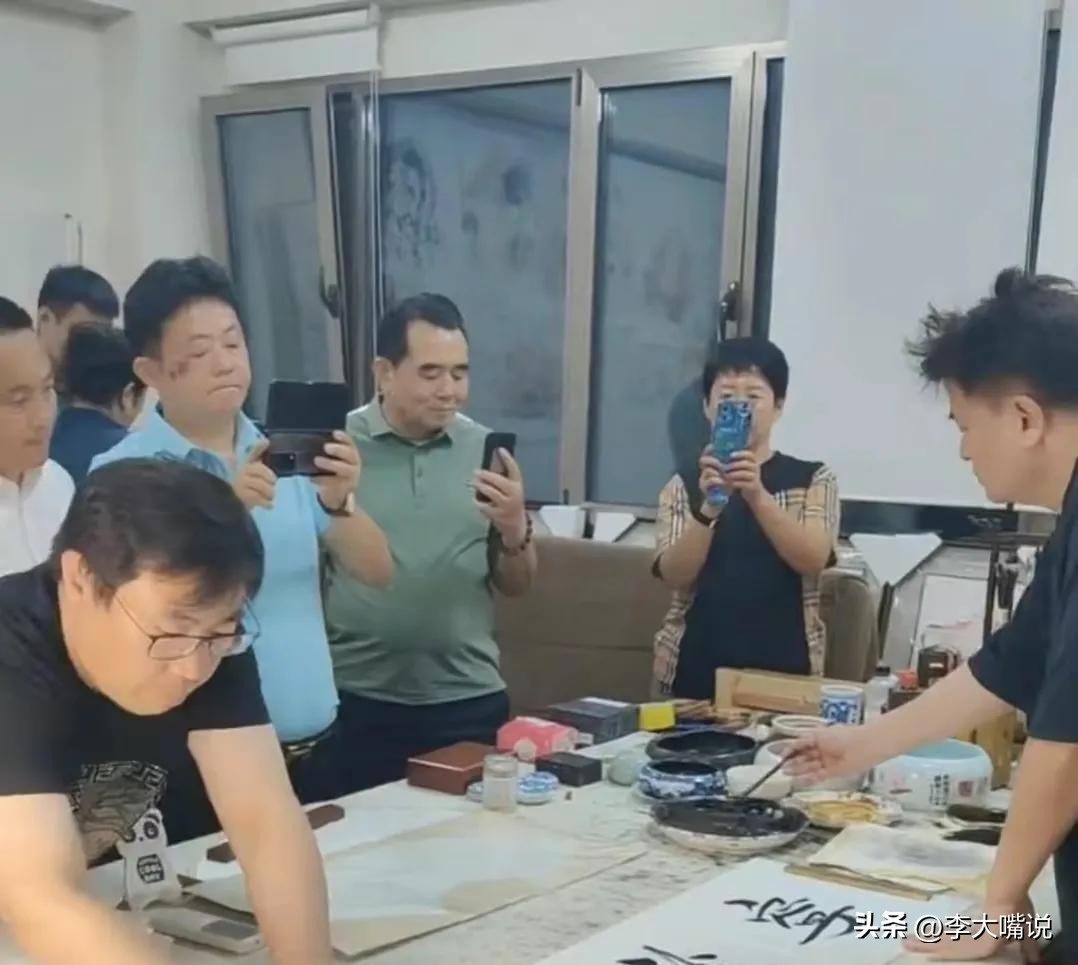 真实的毕福剑近况,毕福剑现在的状况如何