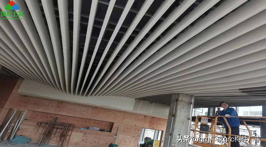 grg吊顶价格按米还是按平米,grg吊顶安装多少钱