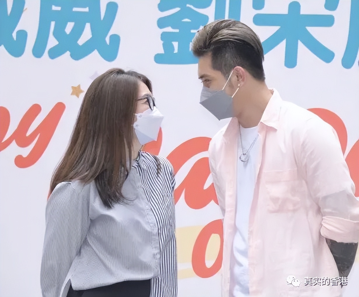 神奇的香港！从卖猪肉到万人迷，只需一个月