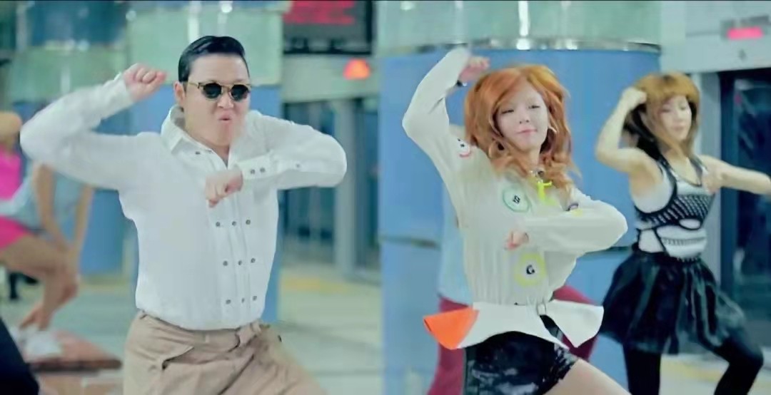 曾经风靡全球的江南鸟叔,江南style鸟叔的成名曲