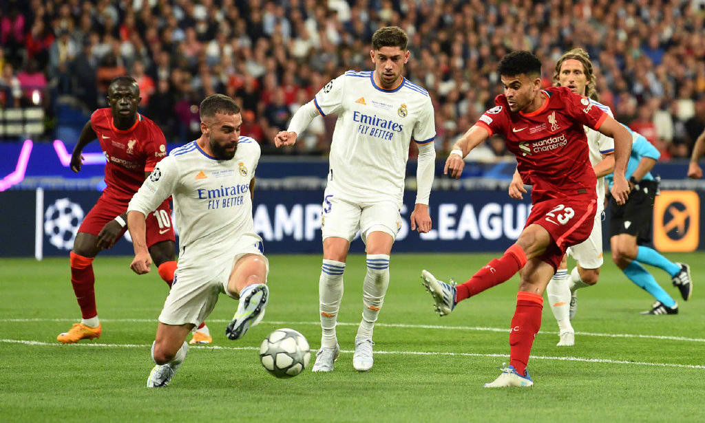 欧冠决赛单场进球最多的人,欧冠决赛最多过人