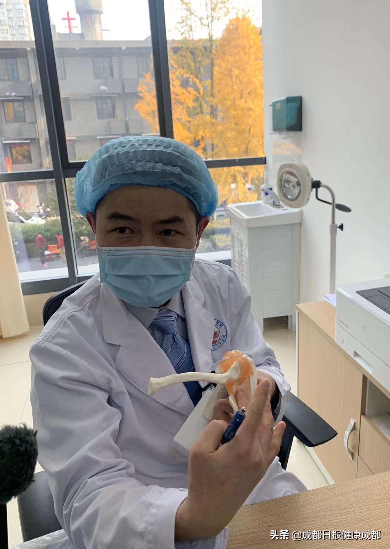 肩袖撕裂和肩周炎怎么区别,养生堂肩周炎和肩袖撕裂视频