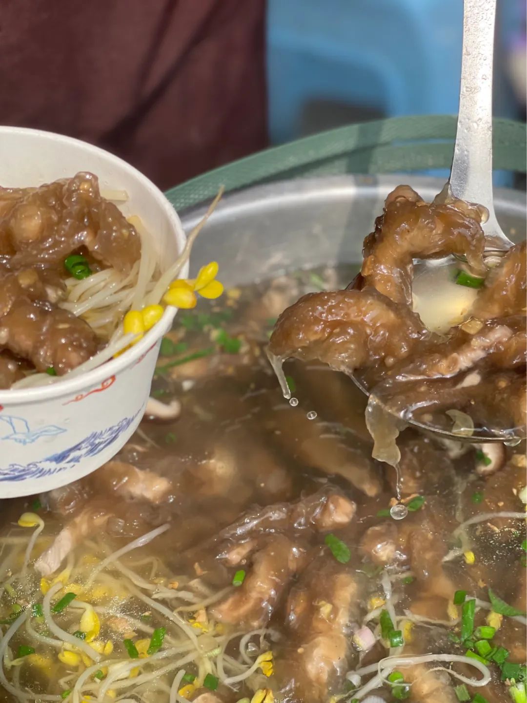 朝天门美食批发市场盒饭,朝天门批发市场美食推荐