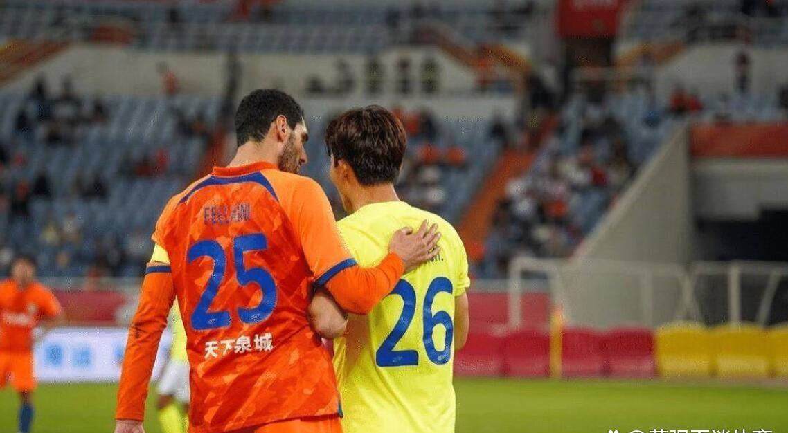 刘洋社媒晒照告别费莱尼,费莱尼离队背后原因让人心酸