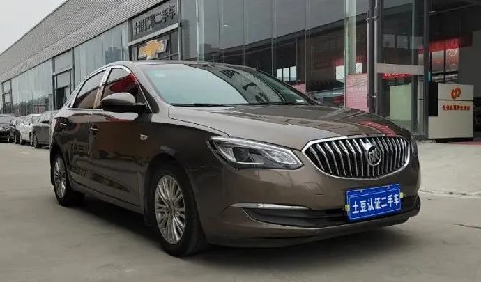 十堰龙信国际汽车城在哪里,十堰龙信国际汽车城二手车厢货车