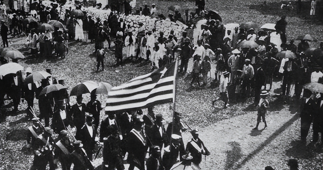 美国黑人重返非洲“故土”,带来了先进的种族歧视文化