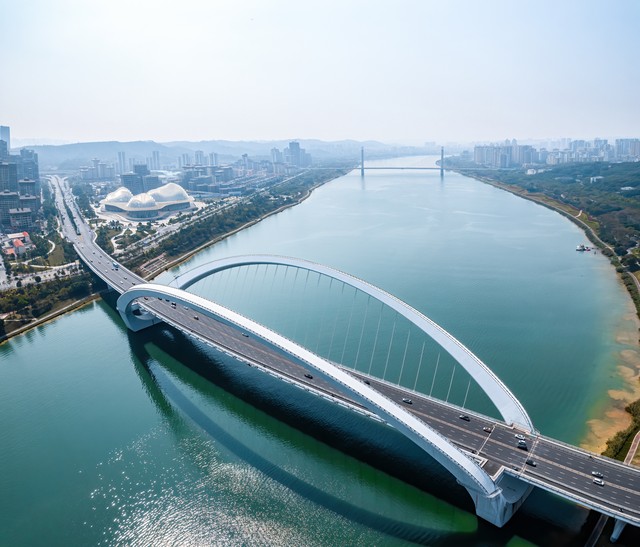 南宁购买商铺个人经历,现在南宁买商铺还挣钱吗