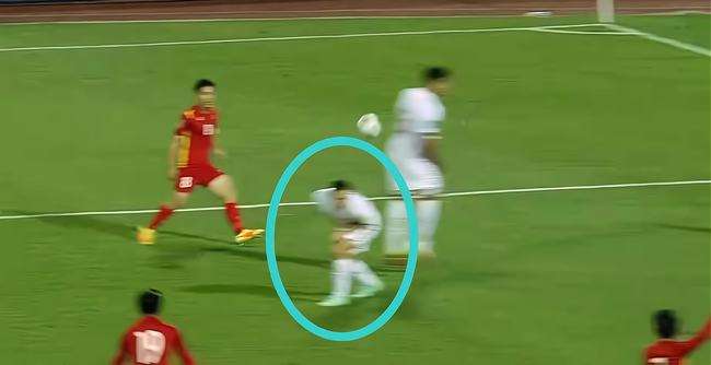 国足训练结束,国足首训时间超过90分钟