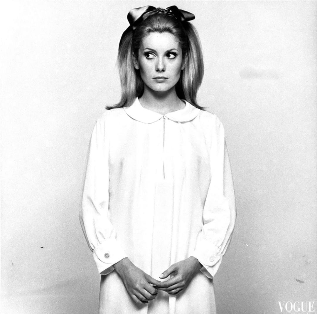 那位曾靓绝时尚圈、串起欧洲上流社会的超模为何落魄至此……