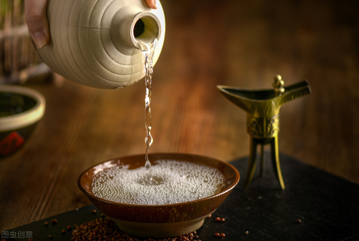 真心购物还是碰瓷？定制30瓶冬虫夏草酒后索赔10万元，法院判了